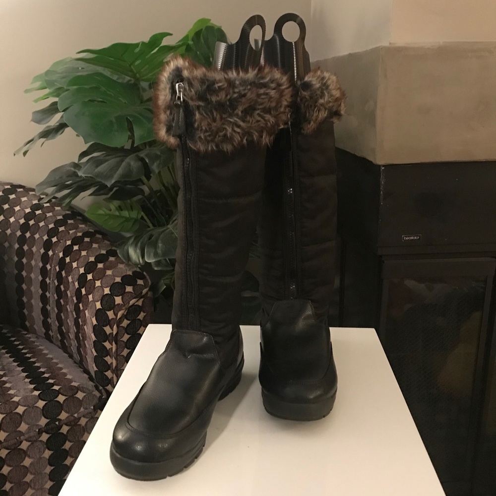 Lands’ End Snow Boots